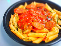 Teljes kiőrlésű penne párolt spenóttal és gorgonzola sajttal (6 adag)